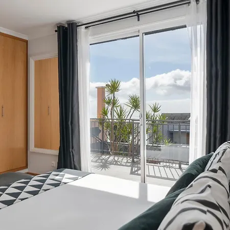 Casa Da Quinta Grande By An Island 別荘 *