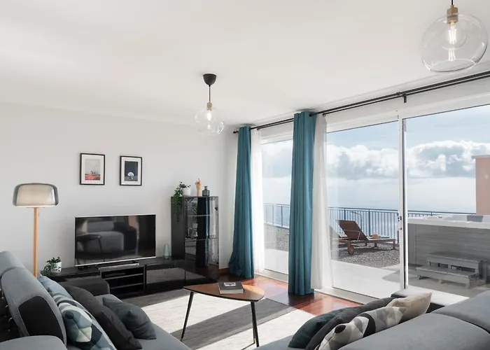 Casa Da Quinta Grande By An Island Hébergement de vacances Câmara de Lobos