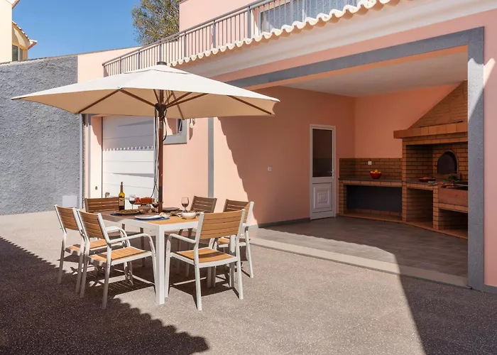 Casa Da Quinta Grande By An Island Hébergement de vacances *